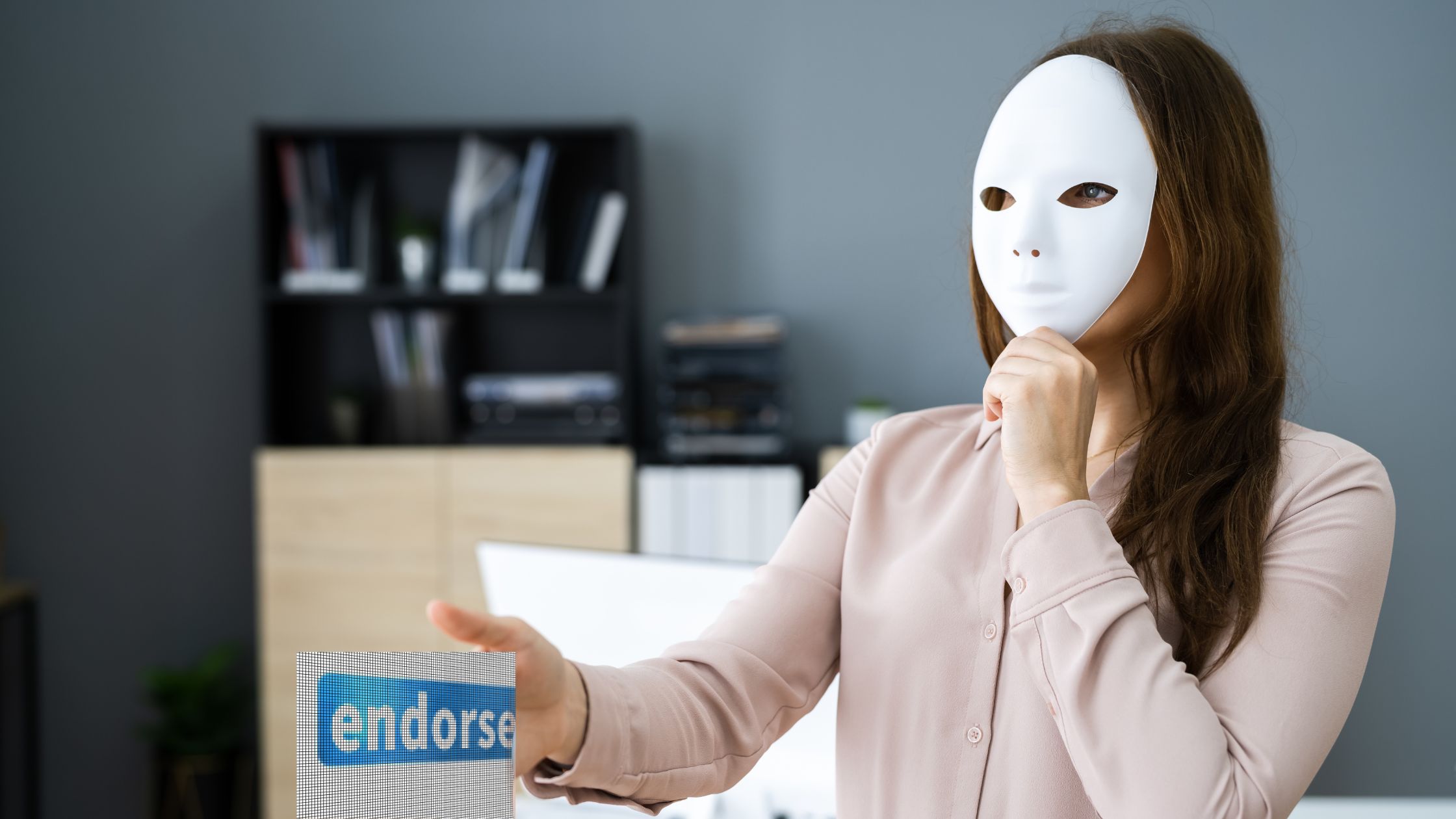 Ingin Menjadi Model Endorse di Instagram, Dua Wanita Diminta Foto Bugil dan Tertipu